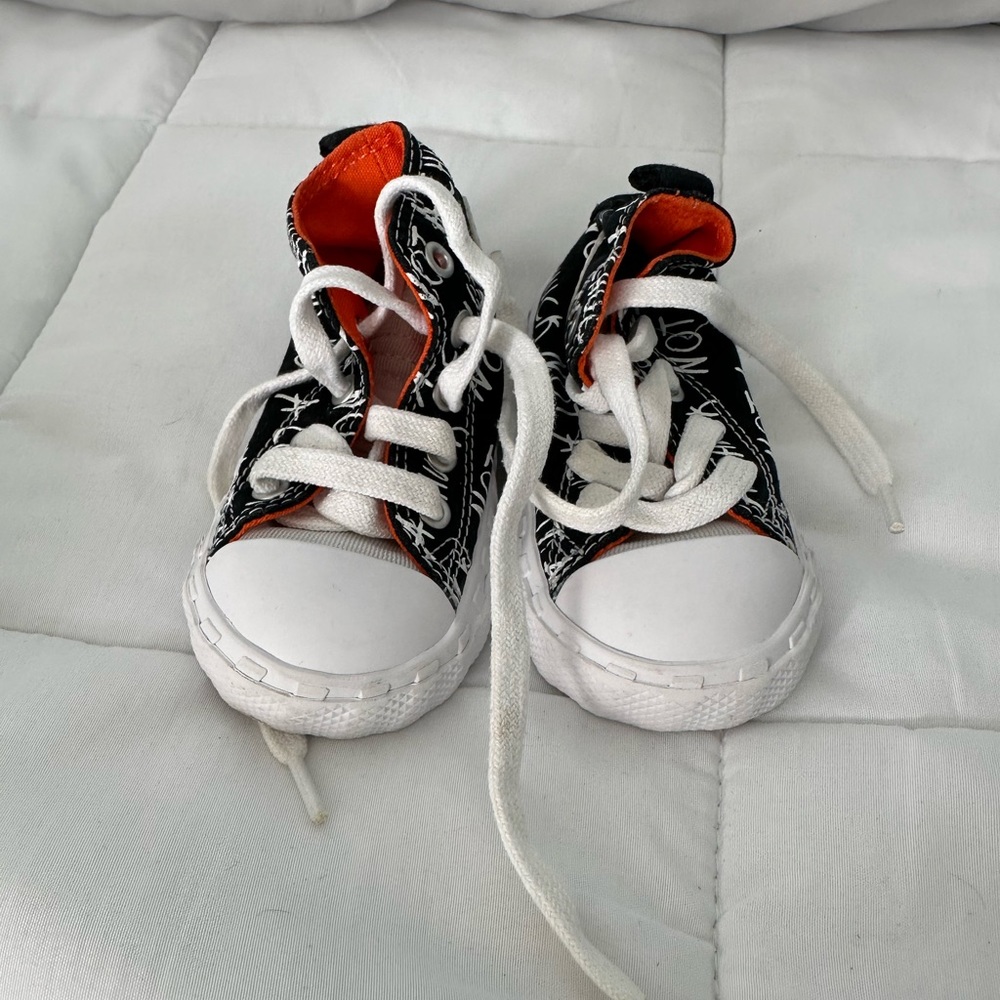 4c converse
